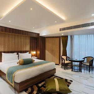 Hotel West Inn Delhi International Airport