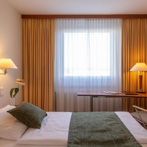 Classic Single Room